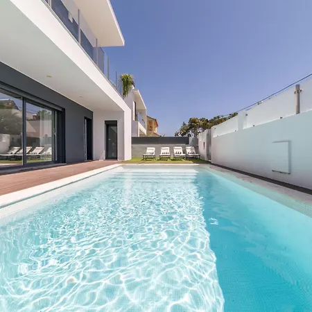 Villa Alva Aroeira (Setubal)