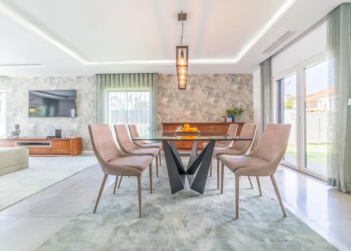 Villa Alva Aroeira (Setubal)